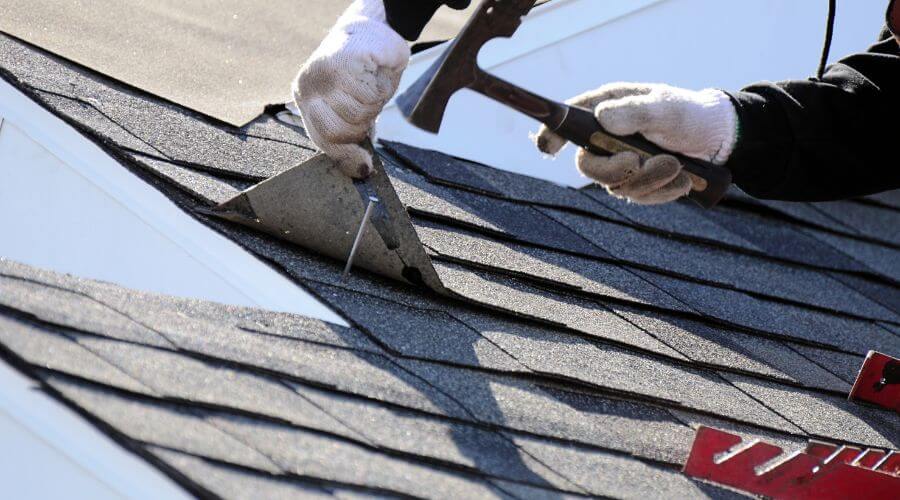 Professional gutter cleaning in Lawton, OK